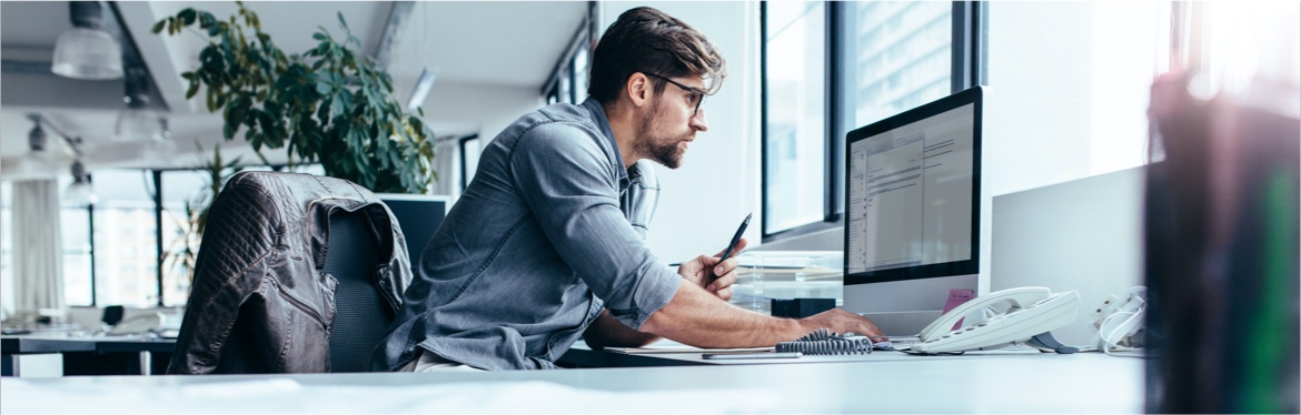 shutterstock-688660033 About Project Logistics