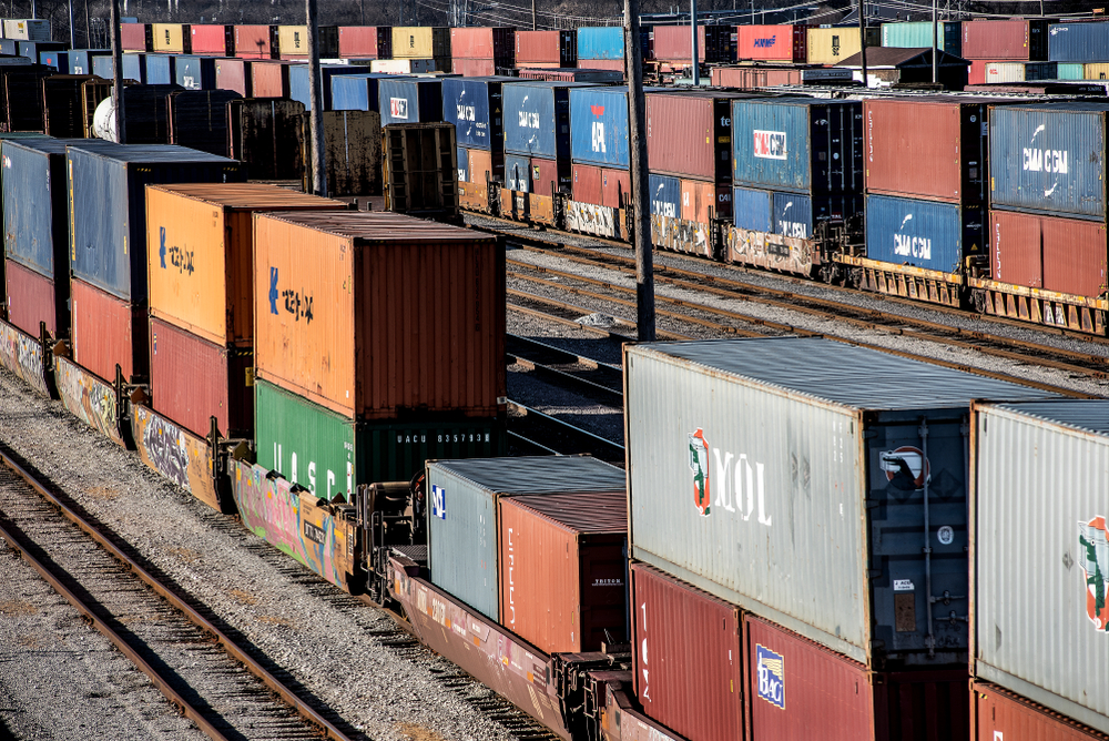 advantages of intermodal transportation