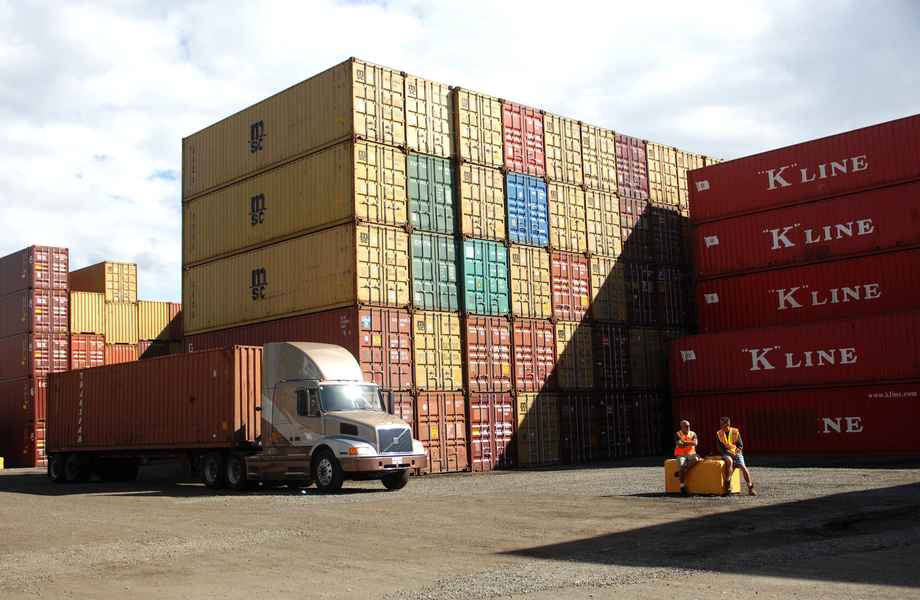 difference between transloading services and intermodal